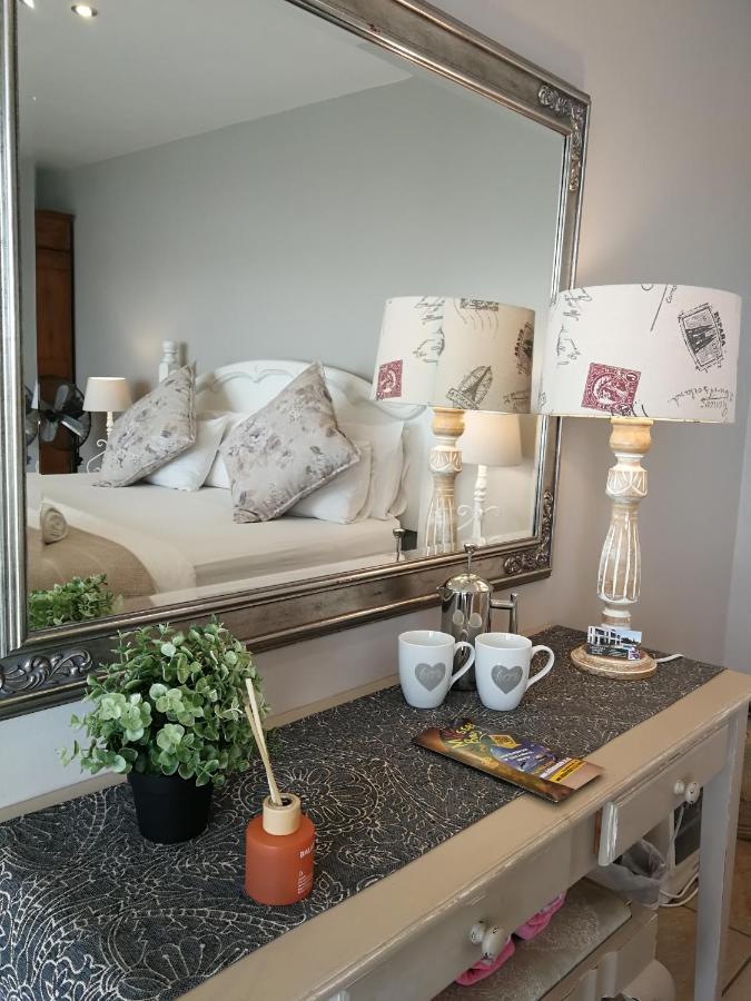 Lavandula Manor Self-Catering มอสเซิลเบย์ ภายนอก รูปภาพ
